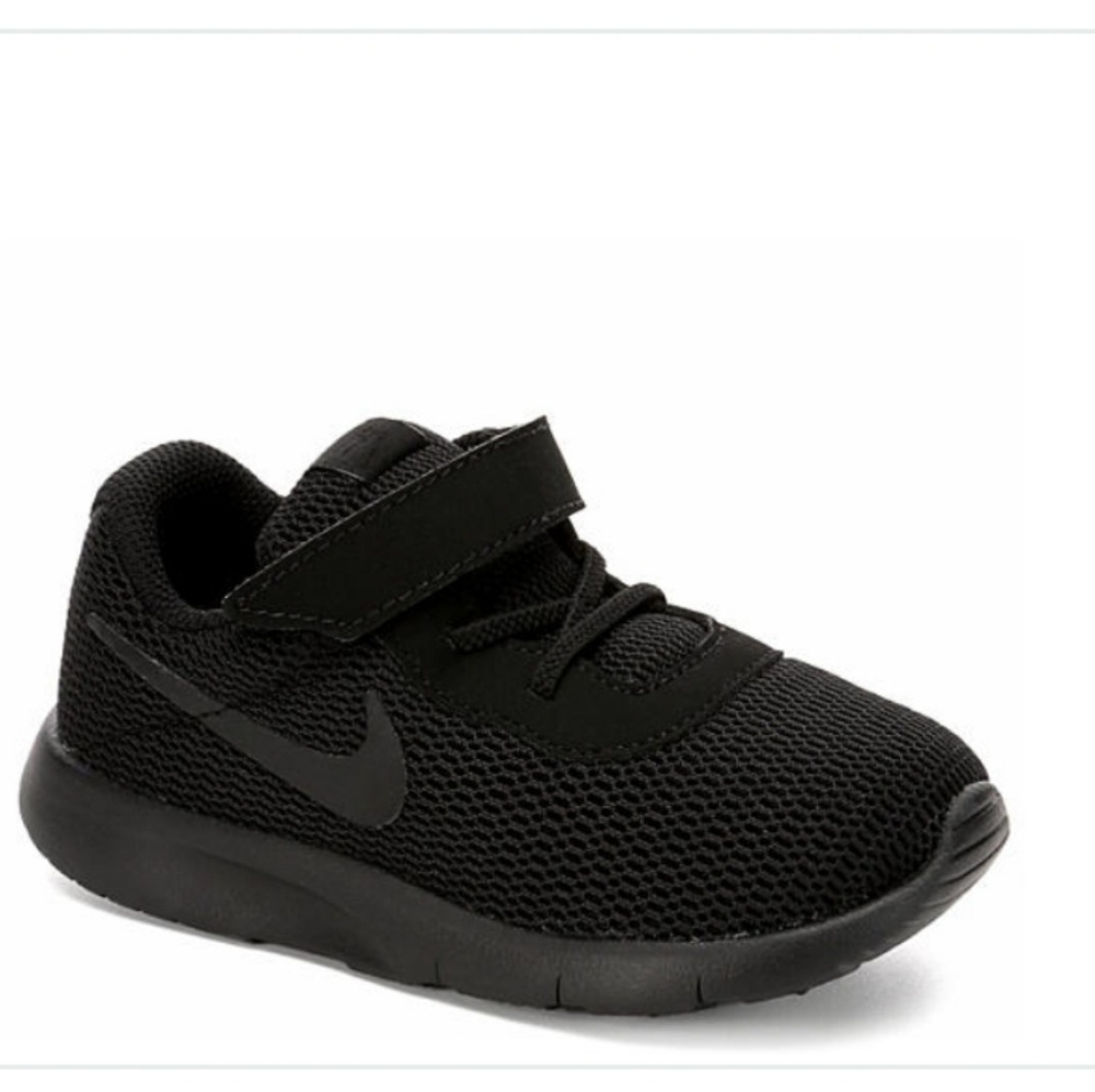 Toddler nike shoes
